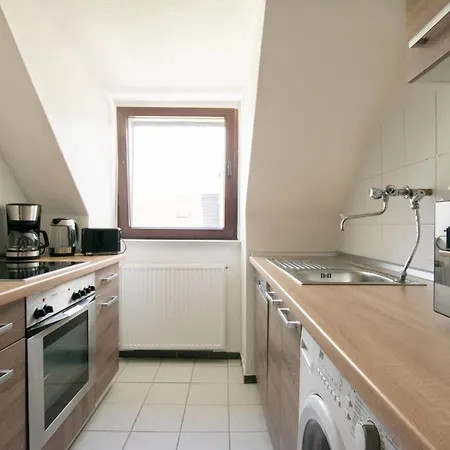 Raj Living - 1 , 2 And 3 Room Monteur Apartments Duisburg Exterior photo